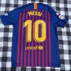 Lionel Messi Barcelona Home Jersey 2018/2019 Nike Large